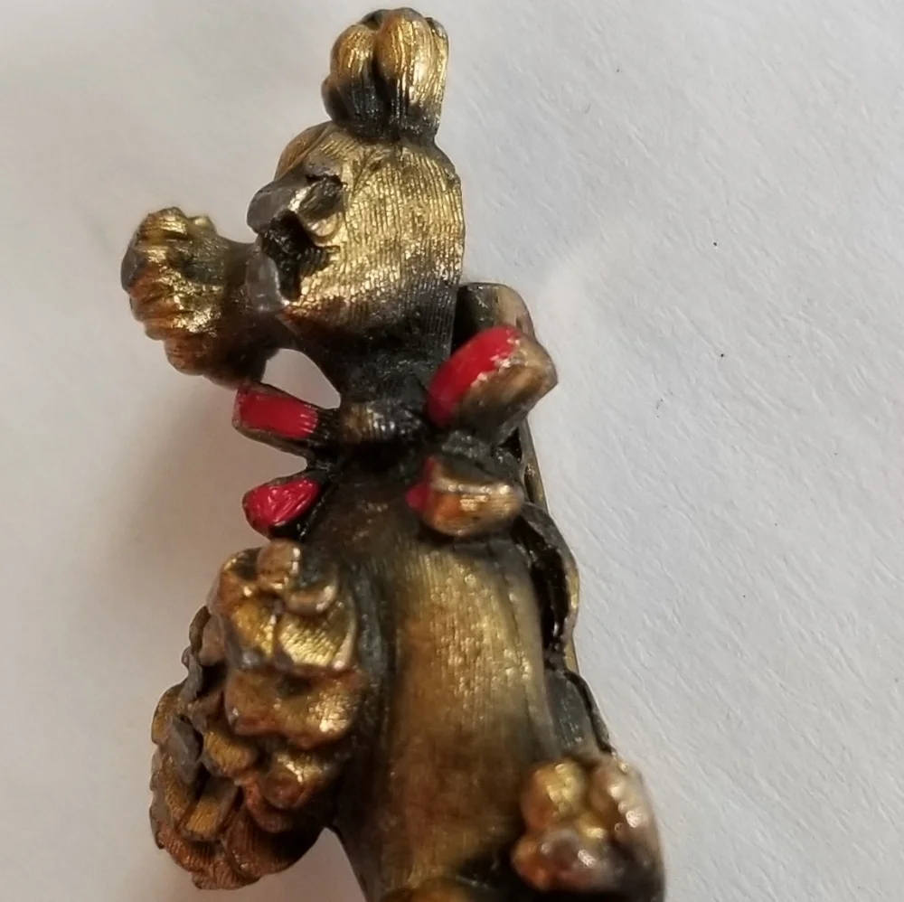 VTG Poodle Goldtone red bow emeral eyes brooch pin